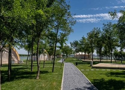 Tianjin Dongli District - Camping by the Lake