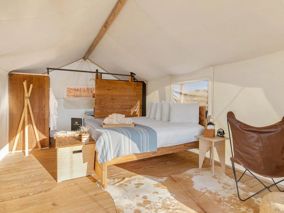 safari tent cost